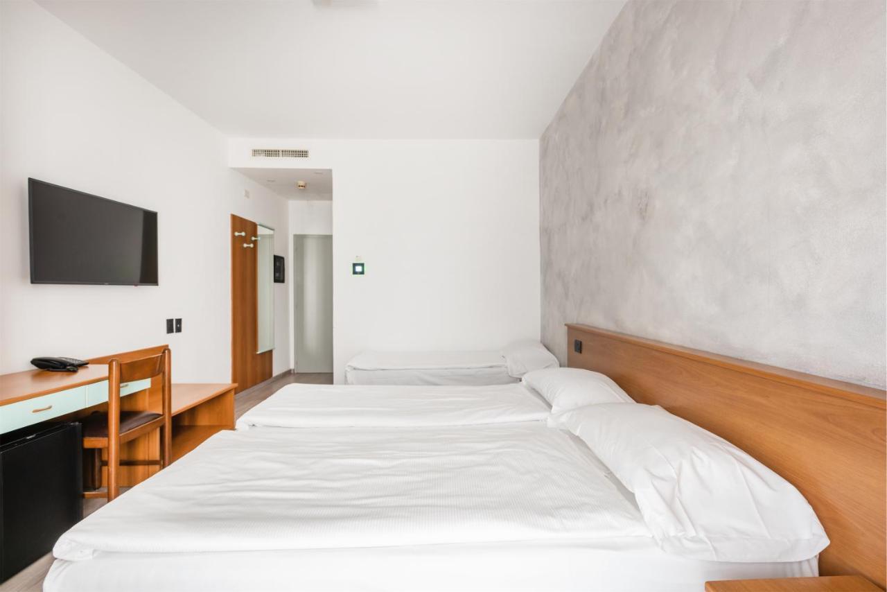 Hotel De Nac Torbole Sul Garda Buitenkant foto