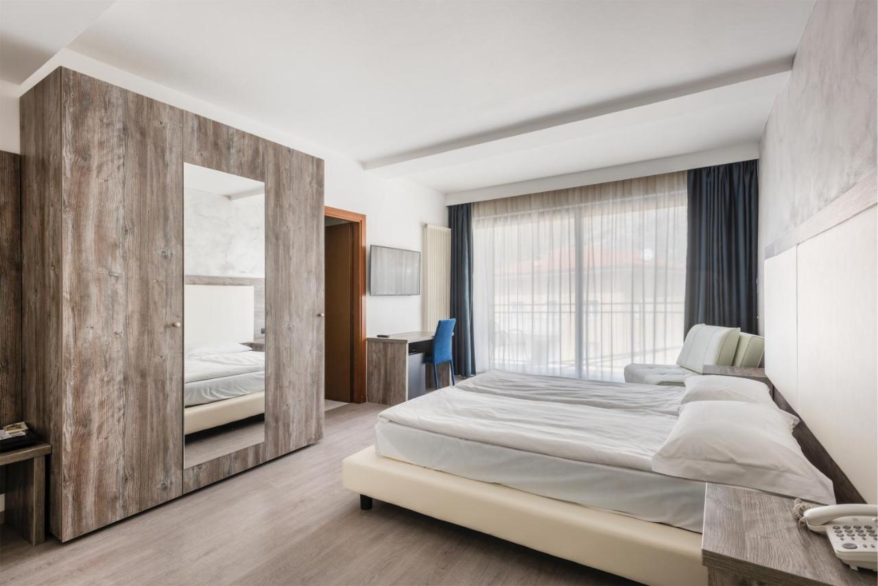 Hotel De Nac Torbole Sul Garda Buitenkant foto
