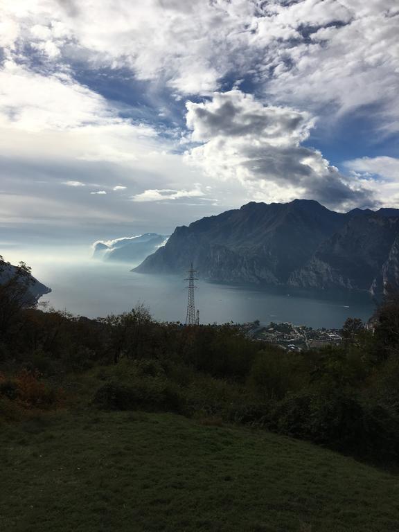 Hotel De Nac Torbole Sul Garda Buitenkant foto